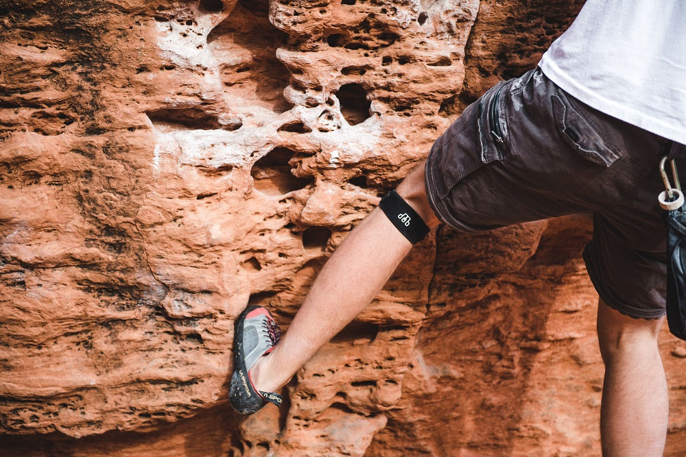 Patella Tendon Strap by MDUB | Crosstrap - MDUB MEDICAL
